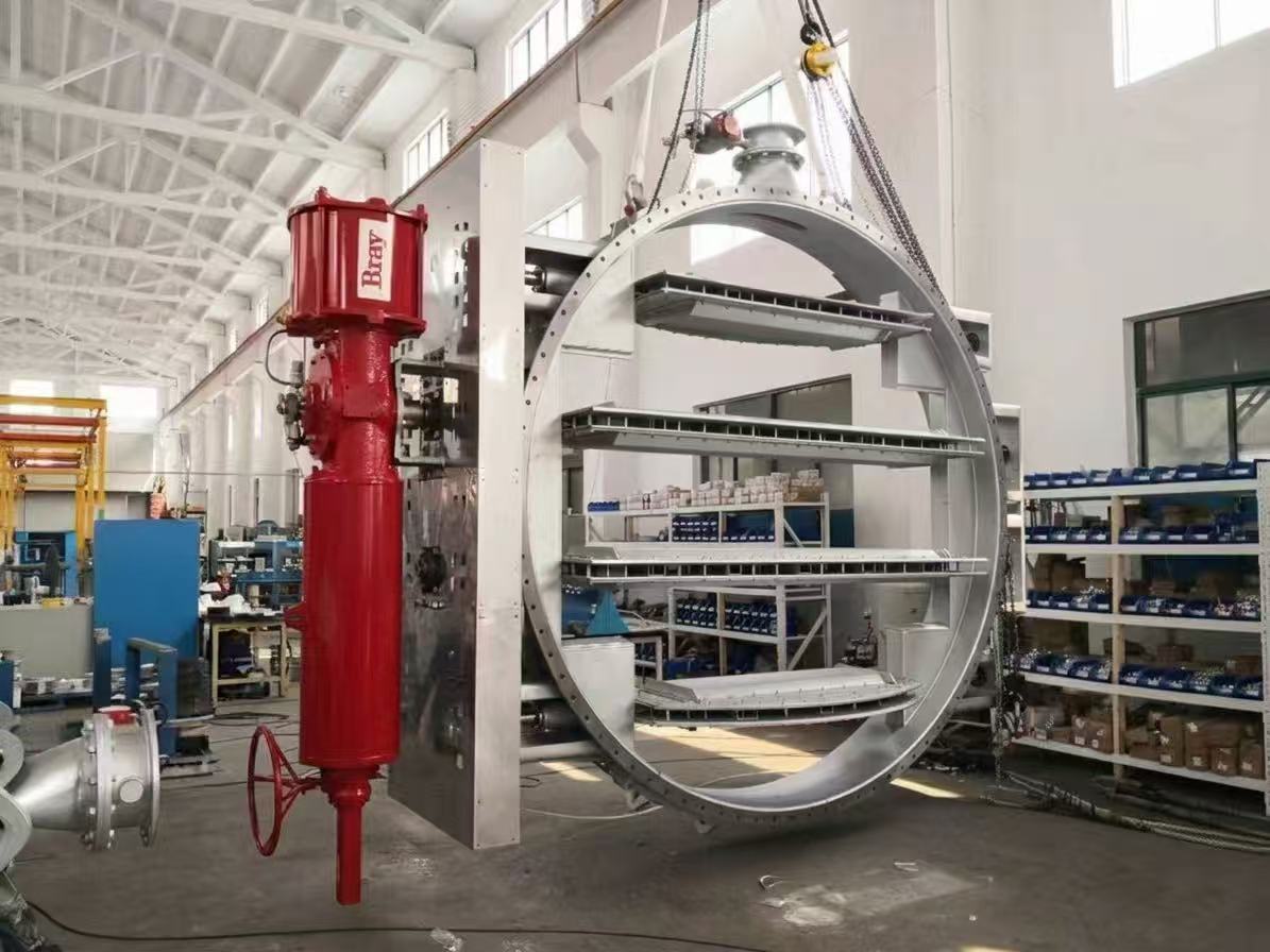 Large industrial damper undergoing workshop testing at FORENSERVTEK